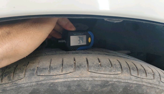 2018 Honda City 1.5L I-VTE V CVT, Petrol, Automatic, 1,03,102 km, tyre