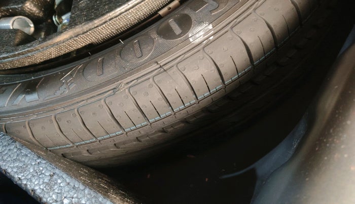 2023 Maruti Ciaz ZETA 1.5 SHVS MT PETROL, Petrol, Manual, 15,150 km, tyre