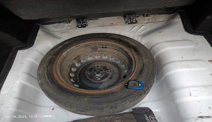 2021 Hyundai AURA S 1.2 CRDI, Diesel, Manual, 1,02,437 km, tyre