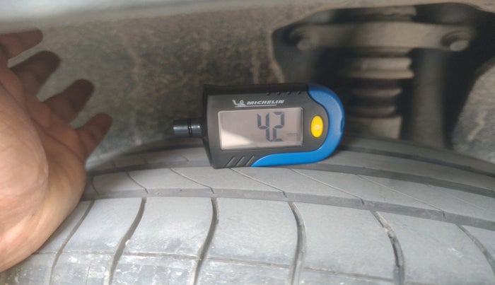 2020 Hyundai Creta SX 1.5 PETROL, Petrol, Manual, 74,046 km, tyre