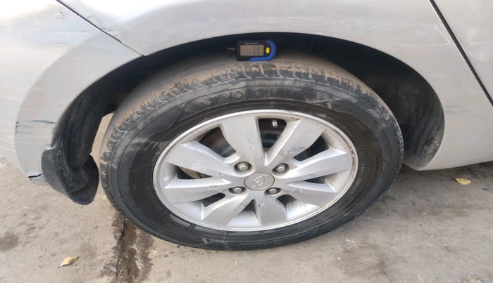 2013 Hyundai i20 SPORTZ 1.2, Petrol, Manual, 77,760 km, tyre