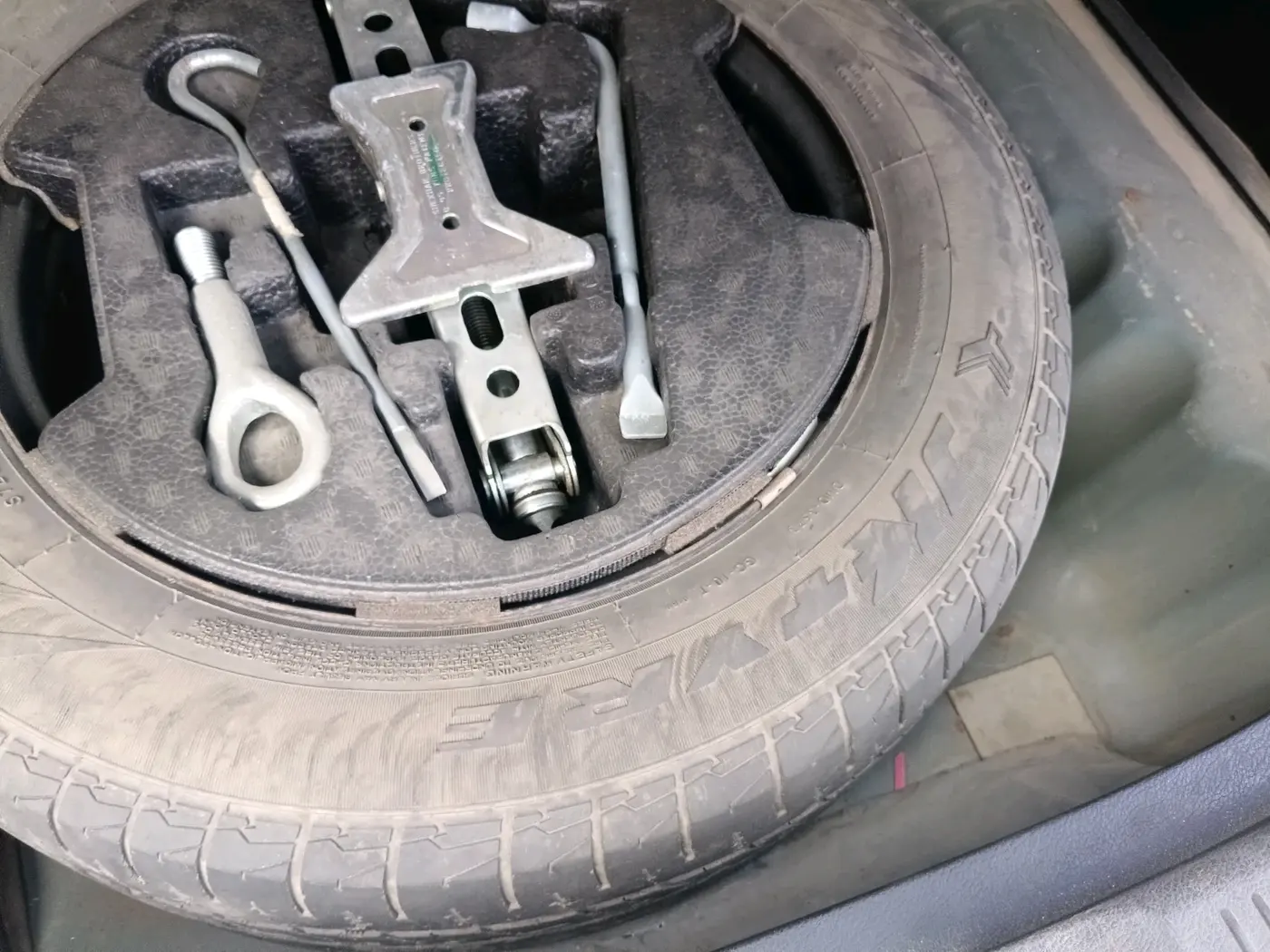 2018 Maruti S Cross ZETA 1.3, Diesel, Manual, 79,638 km, tyre