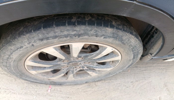 2018 Maruti S Cross ZETA 1.3, Diesel, Manual, 79,638 km, tyre