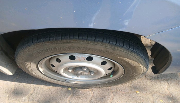 2010 Maruti Wagon R 1.0 LXI, Petrol, Manual, 57,661 km, tyre