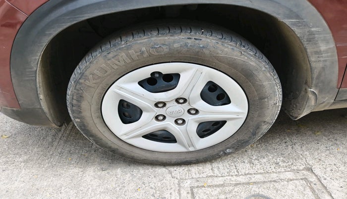 2020 KIA SELTOS HTK 1.5 PETROL, Petrol, Manual, 33,673 km, tyre