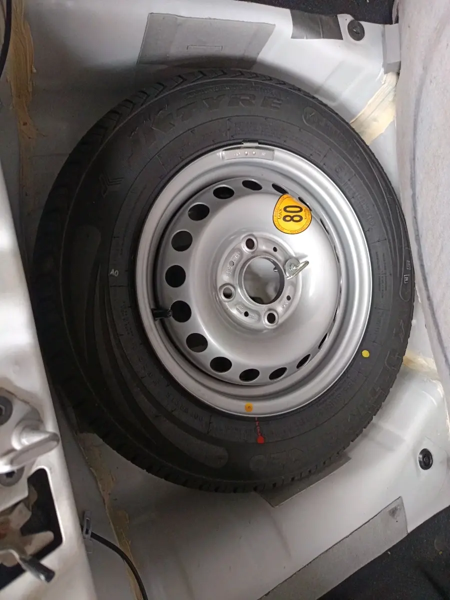 2023 Tata Tiago XZ PLUS PETROL, Petrol, Manual, 11,694 km, tyre