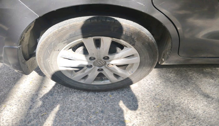 2018 Maruti Ertiga ZDI + SHVS, Diesel, Manual, 1,06,246 km, tyre