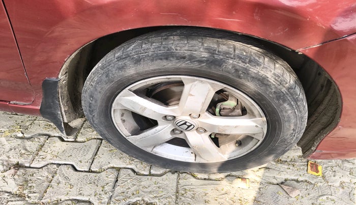 2010 Honda City 1.5L I-VTEC V MT, Petrol, Manual, 1,97,237 km, tyre