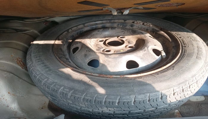 2010 Maruti Alto K10 VXI, Petrol, Manual, 99,999 km, tyre