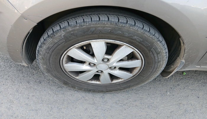 2013 Hyundai i20 SPORTZ 1.2, Petrol, Manual, 53,464 km, tyre