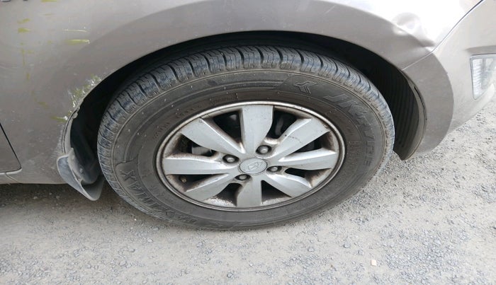 2013 Hyundai i20 SPORTZ 1.2, Petrol, Manual, 53,464 km, tyre