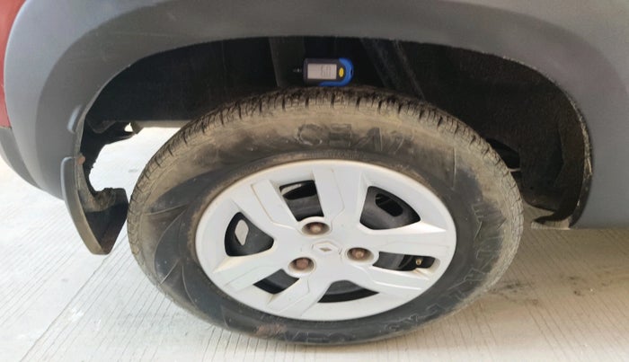 2018 Renault Kwid RXT 1.0 (O), Petrol, Manual, 78,446 km, tyre