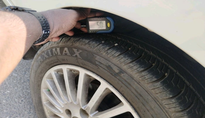 2015 Tata Zest XTA F-TRONIC DIESEL, Diesel, Automatic, 99,307 km, tyre