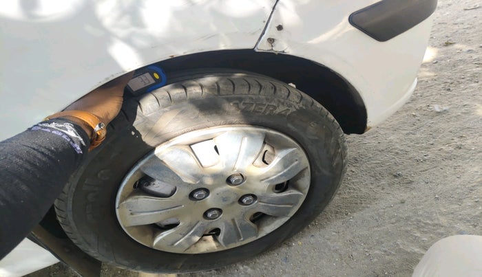 2011 Hyundai Santro Xing GL PLUS, Petrol, Manual, 1,39,813 km, tyre