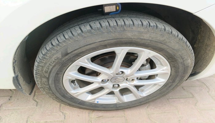 2023 Maruti Swift ZXI, Petrol, Manual, 11,144 km, tyre