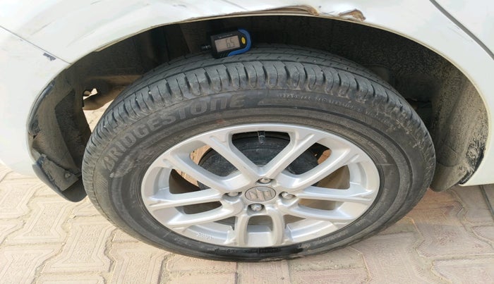 2023 Maruti Swift ZXI, Petrol, Manual, 11,144 km, tyre