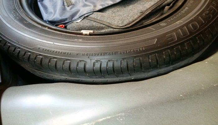 2022 Hyundai NEW I20 SPORTZ 1.2 AT, Petrol, Automatic, 56,587 km, tyre