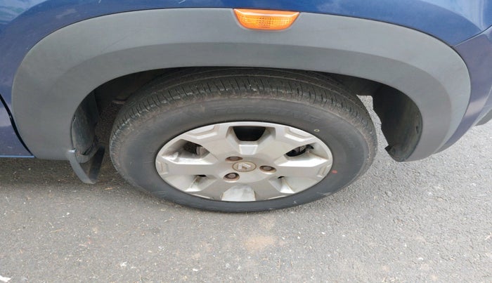 2018 Renault Kwid CLIMBER 1.0 AMT, Petrol, Automatic, 97,970 km, tyre