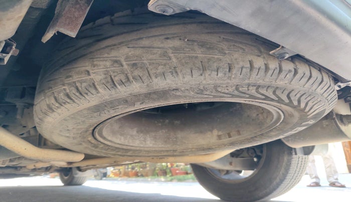 2012 Mahindra XUV500 W8, Diesel, Manual, 1,90,886 km, tyre