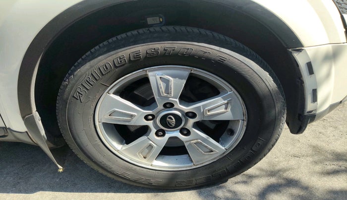 2012 Mahindra XUV500 W8, Diesel, Manual, 1,90,886 km, tyre