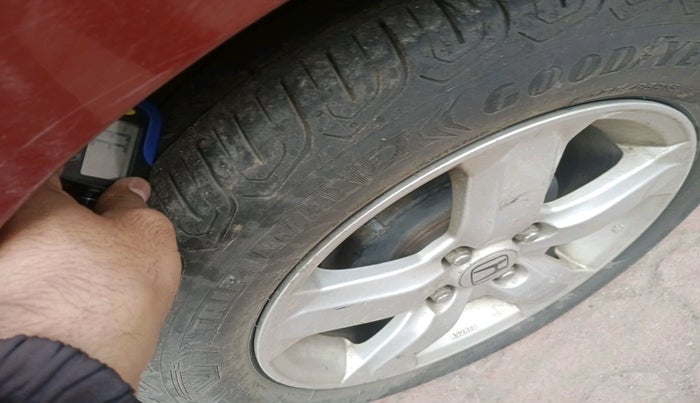 2011 Honda City 1.5L I-VTEC V MT, Petrol, Manual, 91,708 km, tyre