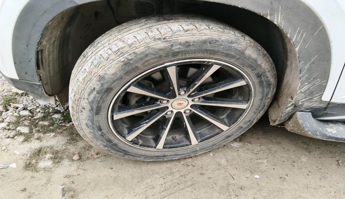 2023 Hyundai Creta EX 1.5 PETROL, Petrol, Manual, 8,417 km, tyre