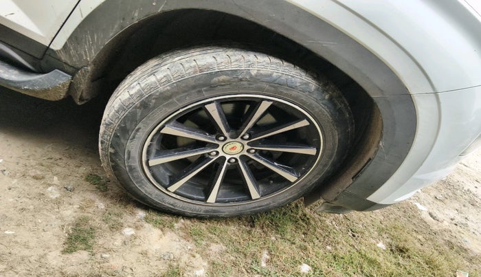 2023 Hyundai Creta EX 1.5 PETROL, Petrol, Manual, 8,417 km, tyre