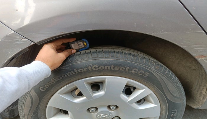 2013 Hyundai i20 MAGNA 1.2, Petrol, Manual, 1,18,000 km, tyre