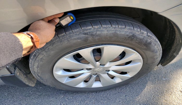 2017 Maruti Baleno DELTA PETROL 1.2, Petrol, Manual, 1,18,985 km, tyre