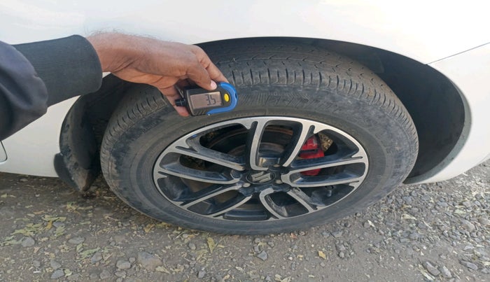 2020 Maruti Swift VXI, Petrol, Manual, 73,543 km, tyre