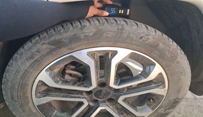 2021 Jeep Compass MODEL S (O) 1.4 PETROL DCT, Petrol, Automatic, 32,367 km, tyre