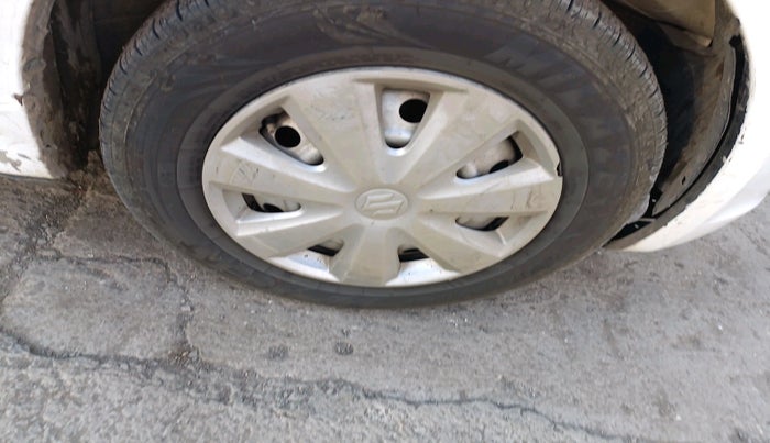 2017 Maruti Swift Dzire TOUR DIESEL, Diesel, Manual, 1,50,395 km, tyre