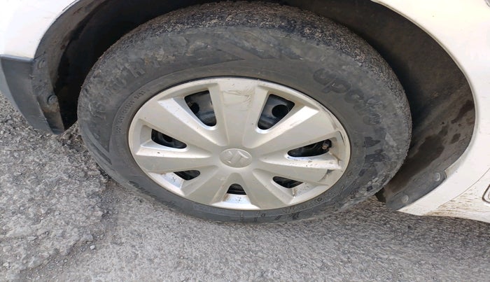 2017 Maruti Swift Dzire TOUR DIESEL, Diesel, Manual, 1,50,395 km, tyre