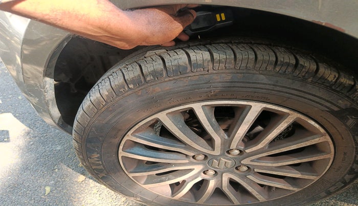 2017 Maruti Dzire ZXI PLUS AMT, Petrol, Automatic, 58,441 km, tyre