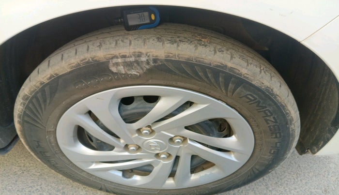 2022 Hyundai AURA S 1.2 CNG, Petrol, Manual, 41,888 km, tyre