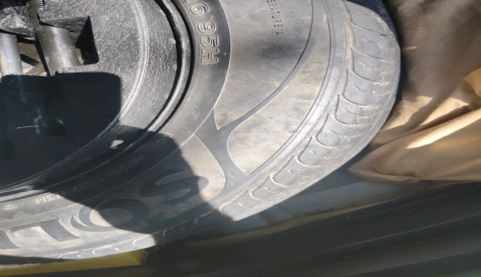 2018 Hyundai Creta SX 1.6 PETROL, Petrol, Manual, 39,762 km, tyre