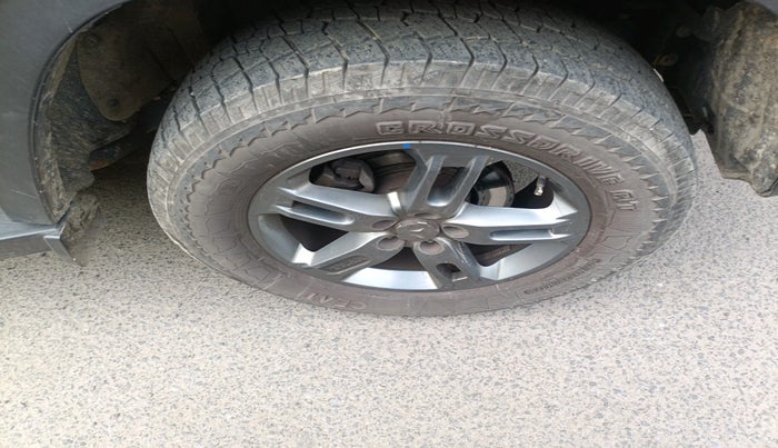 2024 Mahindra Thar LX D HT 2WD MT, Diesel, Manual, 38,214 km, tyre