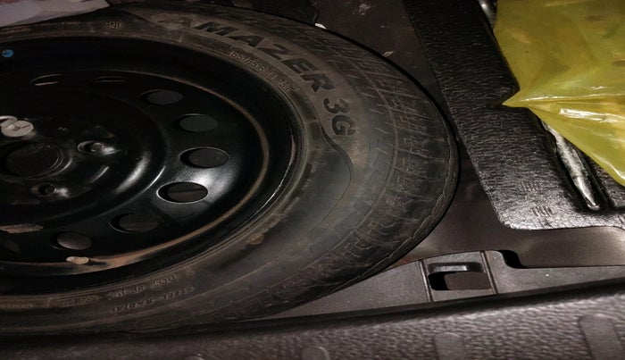 2018 Maruti Wagon R 1.0 VXI AMT, Petrol, Automatic, 64,687 km, tyre