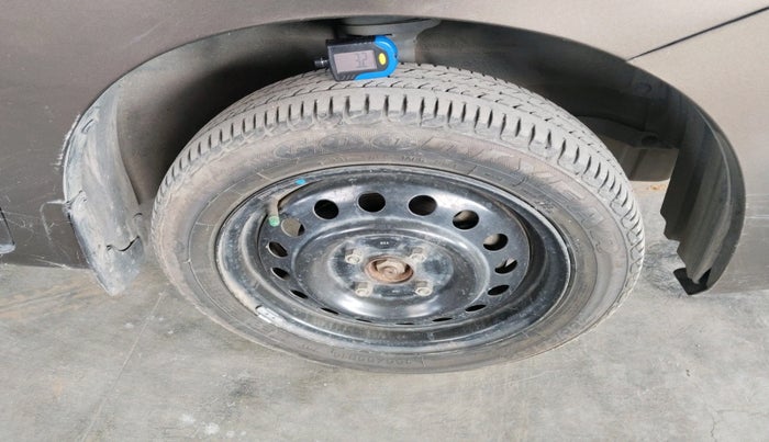 2018 Maruti Wagon R 1.0 VXI AMT, Petrol, Automatic, 64,687 km, tyre