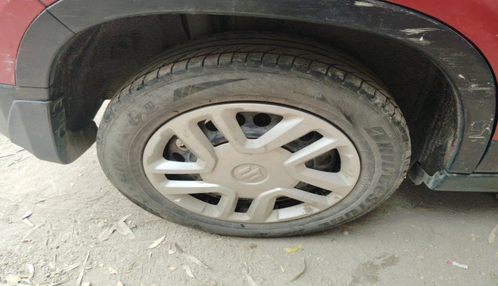 2017 Maruti Vitara Brezza VDI (O), Diesel, Manual, 97,999 km, tyre