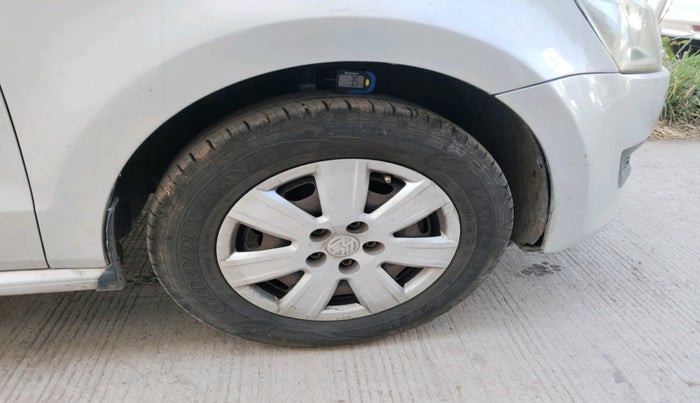 2011 Volkswagen Polo COMFORTLINE 1.2L PETROL, Petrol, Manual, 79,649 km, tyre