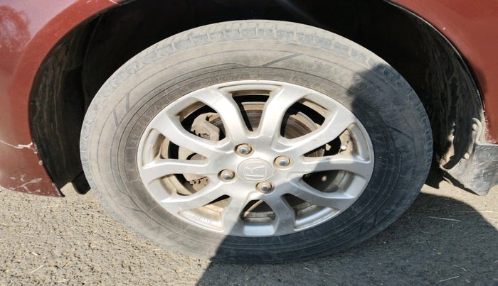 2013 Honda Amaze 1.2L I-VTEC VX, Petrol, Manual, 86,086 km, tyre