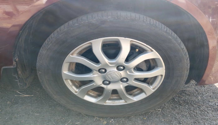 2013 Honda Amaze 1.2L I-VTEC VX, Petrol, Manual, 86,086 km, tyre