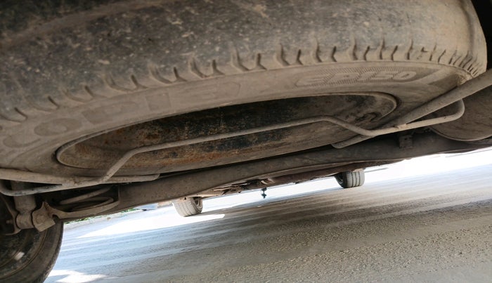 2020 Maruti Ertiga VXI CNG, Petrol, Manual, 1,20,099 km, tyre