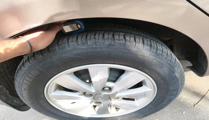 2014 Hyundai i20 ASTA 1.2, Petrol, Manual, 99,677 km, tyre