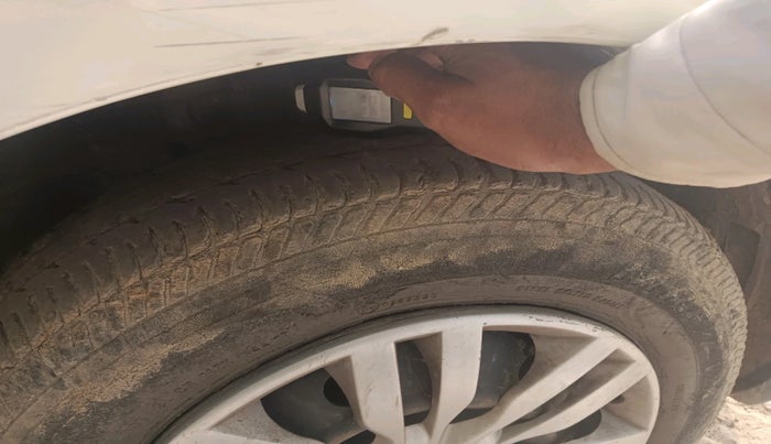 2012 Maruti Swift VDI, Diesel, Manual, 1,19,457 km, tyre