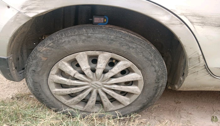 2016 Maruti Swift Dzire VXI, Petrol, Manual, 1,24,944 km, tyre