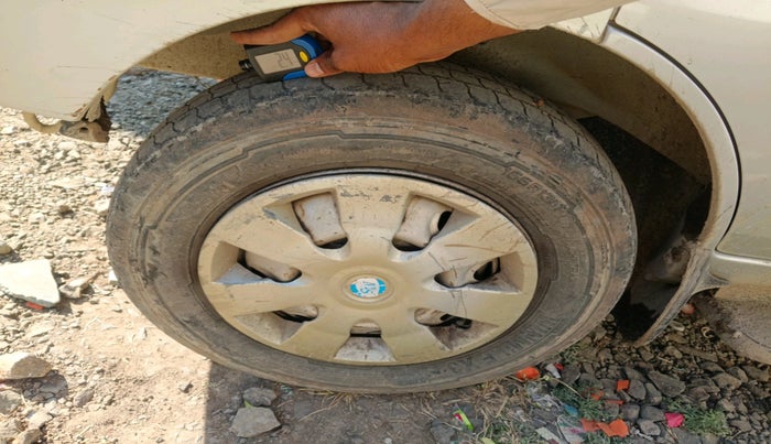 2012 Maruti Eeco 7 STR, Petrol, Manual, 1,28,520 km, tyre