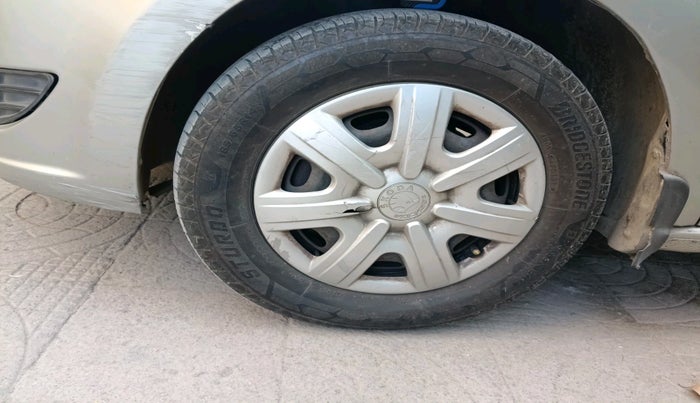 2012 Skoda Rapid ACTIVE 1.6 TDI CR MT, Diesel, Manual, 1,03,833 km, tyre