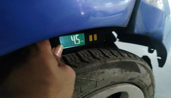 2013 Tata Nano LX, Petrol, Manual, 43,557 km, tyre